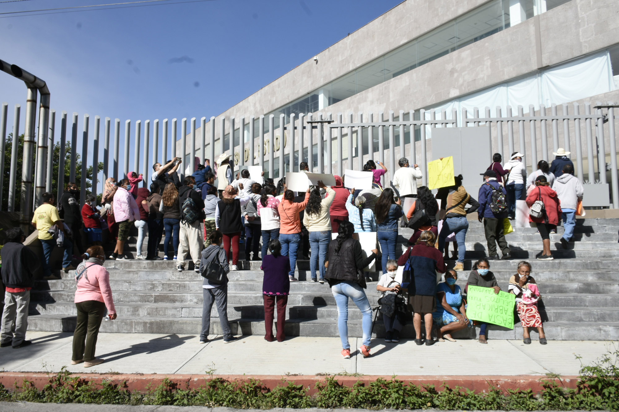 Protesta en Congreso. Foto cortesía