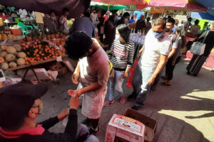 Tianguis dominical de Xoxocotla