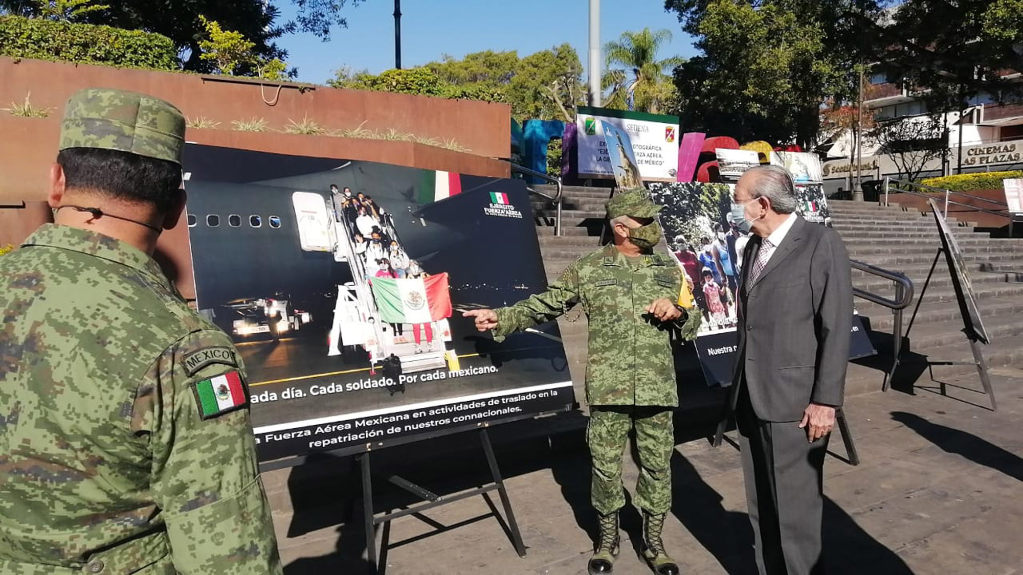 Exposición en Plaza de Armas. Foto cortesía