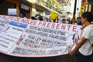 Maestros-de-inglés-protestan.-Foto-de-archivo