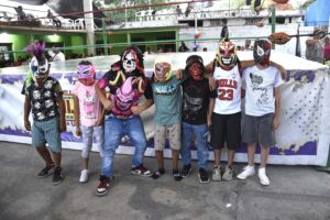 Niños en luchas de Tetelpa