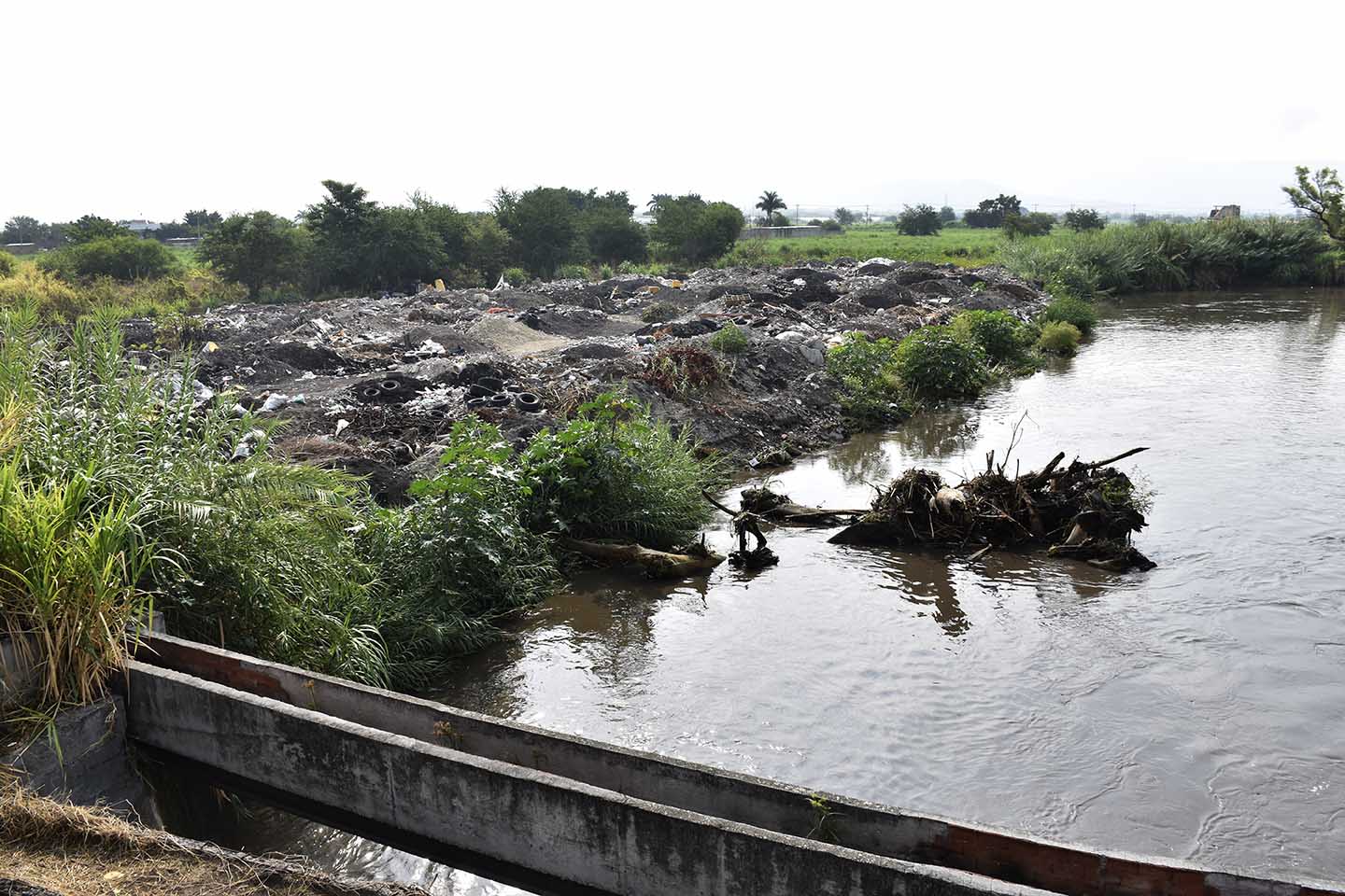 C1 Río Apatlaco, puente libraniento Casa Blanca y tiradero 8 de junio 2022 A