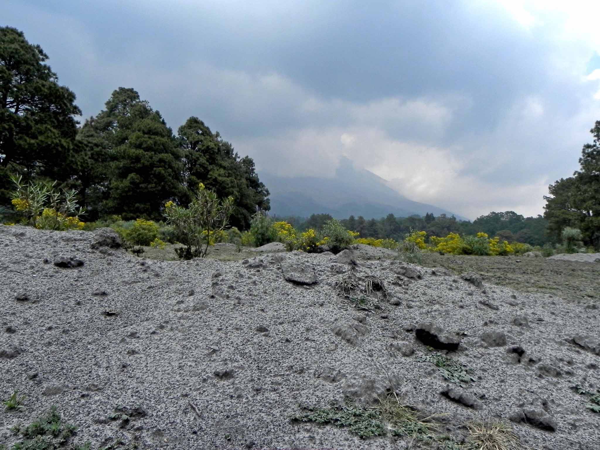 Volcán . Foto de archivo5