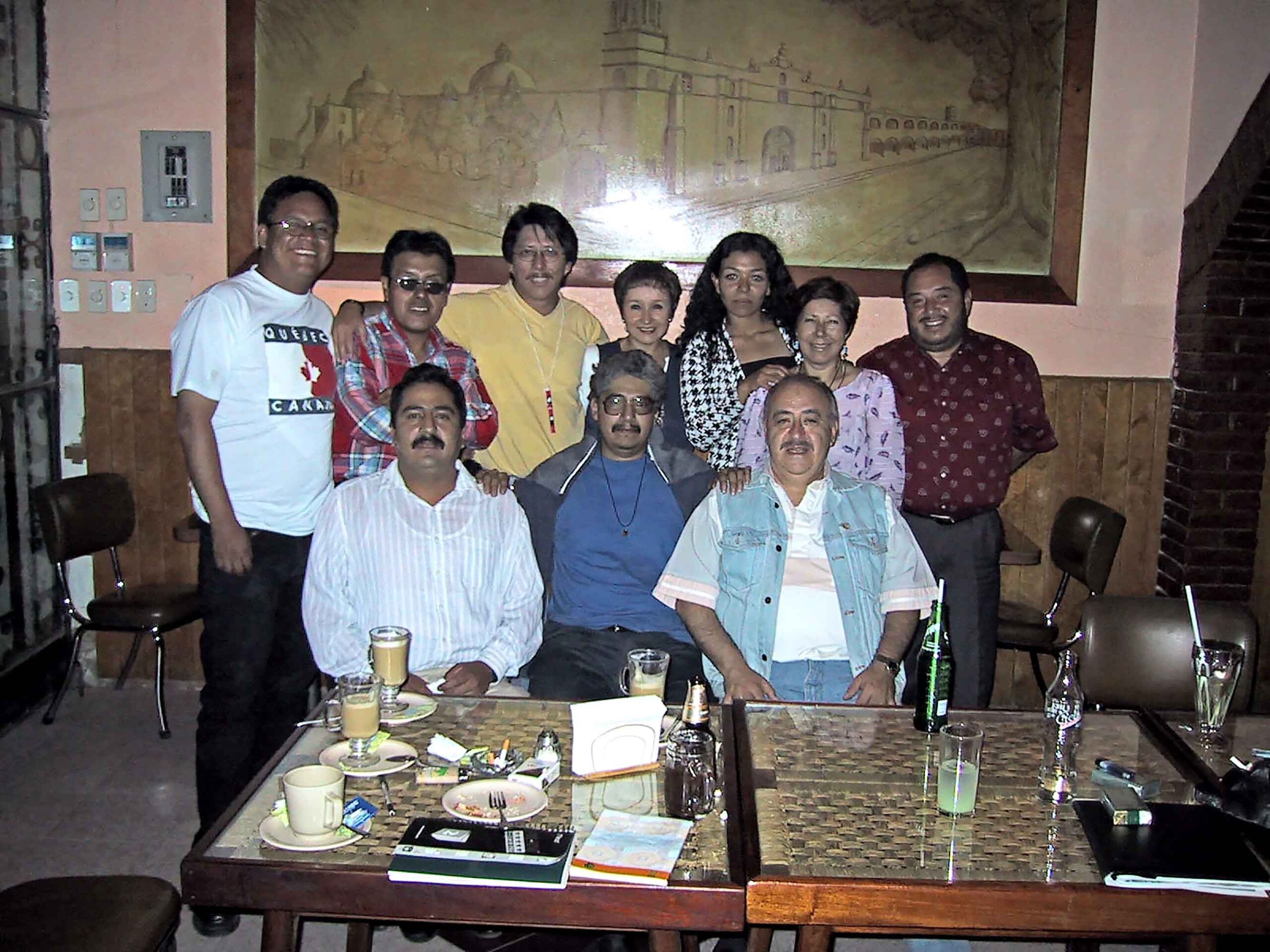 Felipe Varela y amigos del taller de poesía