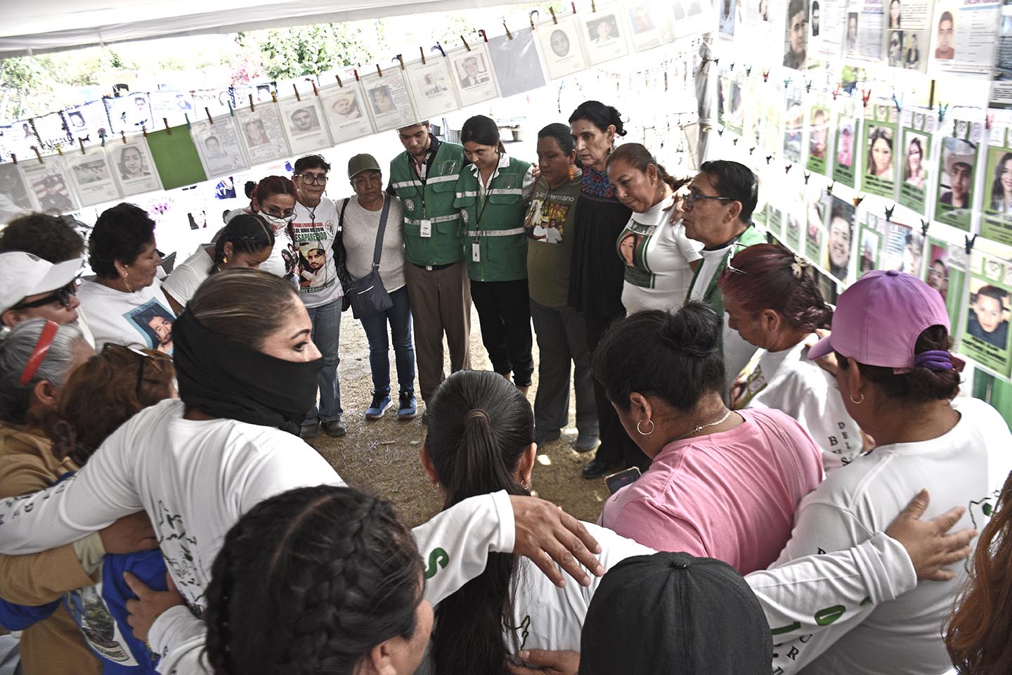 Abrazo grupal