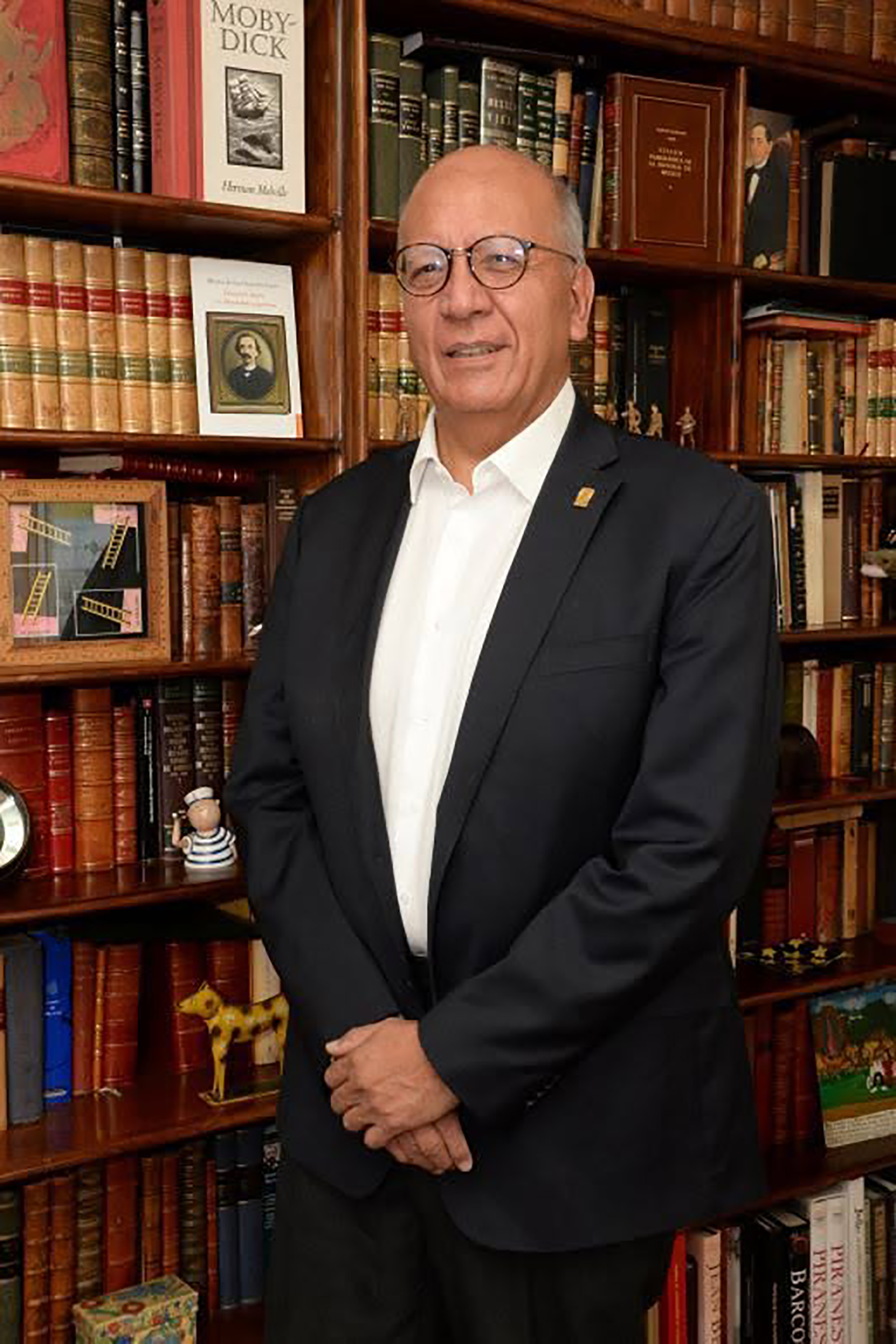 Vicente Quirarte, foto redes socailes